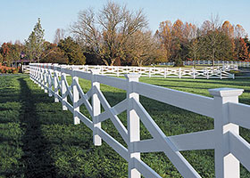 Gray Crossbuck Fence
