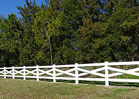 White Crossbuck Fence