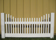 Concored vinyl fence