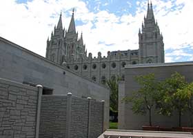 simulated stone fence