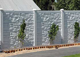 SimTek Ecostone Privacy fence