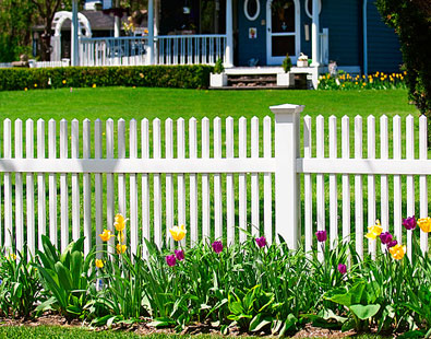 vinyl picket fence and vinyl picket fencing