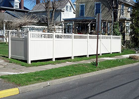 Heavy Duty Texas Vinyl Fence