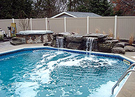 white vinyl fence