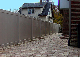 gray privacy fence