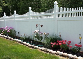 shasta vinyl privacy fence