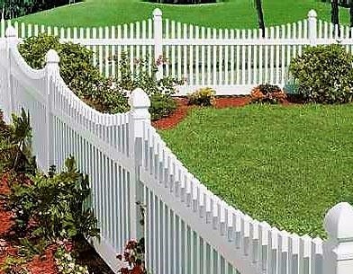 white vinyl picket fence