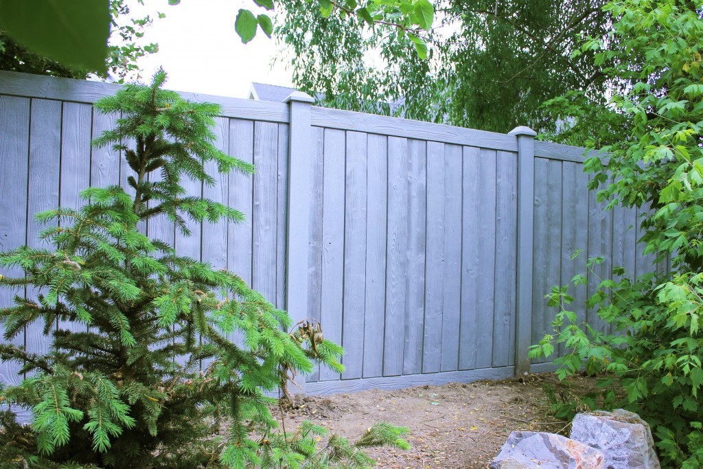 Nantucket Gray Ashland Privacy Fence 2