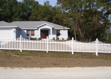 Austin scalloped picket fence