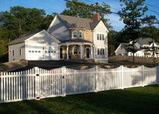 Austin white pvc picket fence