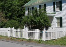 Olympia Arched Vinyl Picket Fence