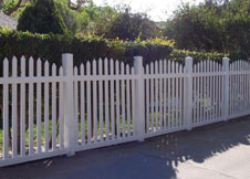 6'Arched Vinyl Picket Fence