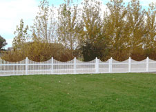 Sacramento tan vinyl picket fence