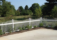 Sacramento white picket fence 4' talll