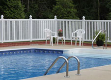 seneca vinyl pool fences