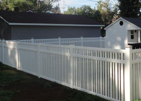 Vinyl Pool Fence