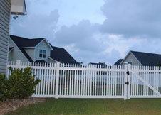 Trenton tan vinyl fence