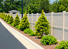 Florida swimming pool fence 3' tall