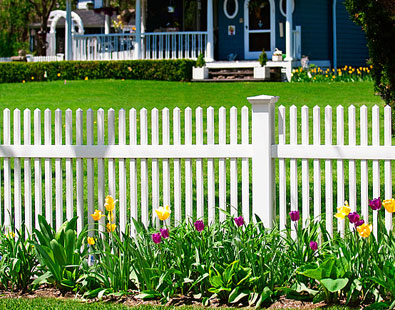 Trenton style white picket fence