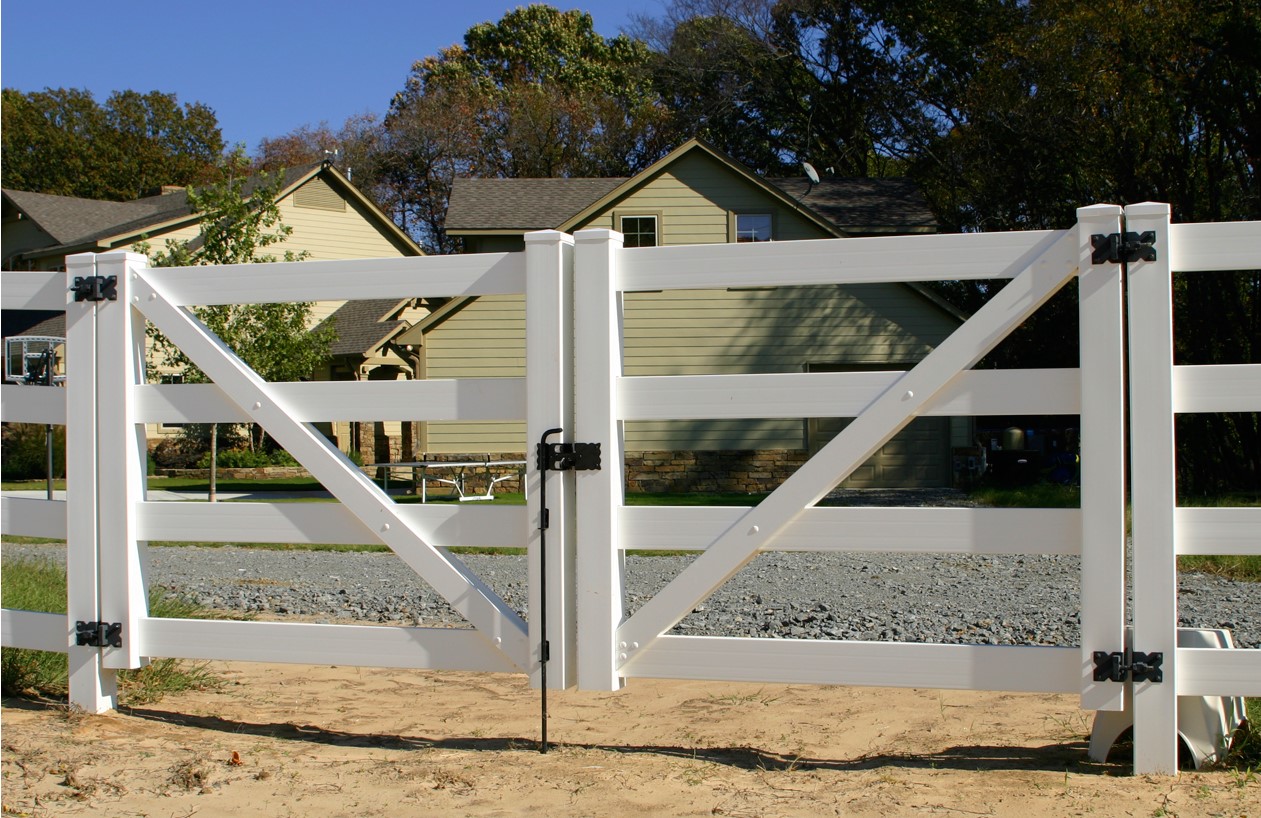 Vinyl Horse Fence Gate