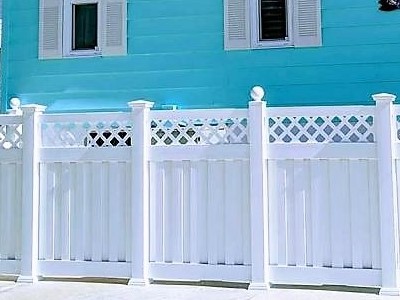 Heavy Duty Florida vinyl fence