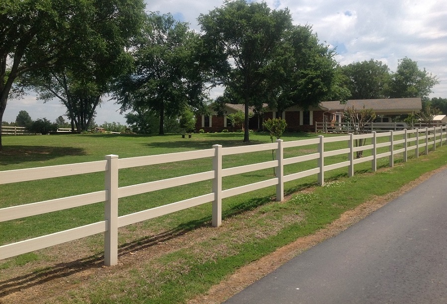 White or Tan Vinyl Horse Fence 496 feet BOTH 3 and 4 Rail Fence with Fence Armor 