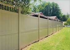 tan vinyl ohio privacy fence