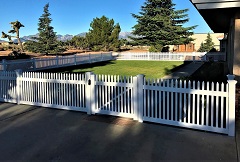 Trenton vinyl picket fencing