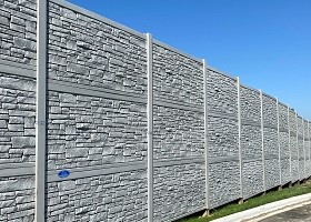 IDOT simulated stone fence